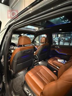 بي ام دبليو X7